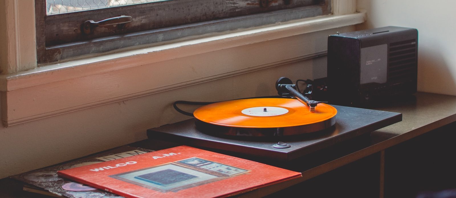 platine vinyle vintage pour décorer votre intérieur