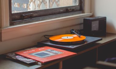 platine vinyle vintage pour décorer votre intérieur